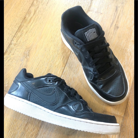 Nike Other - Nike Force black tennis shoes men’s 9